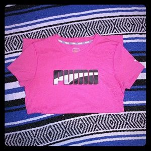Puma graphic athletic/workout tee!